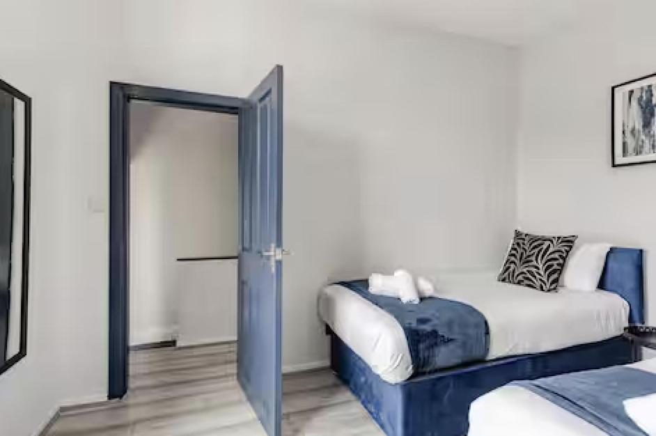 3bed 2bath House - Free Parking - Close To Everton & Fc- Managed By Chique Ltd *